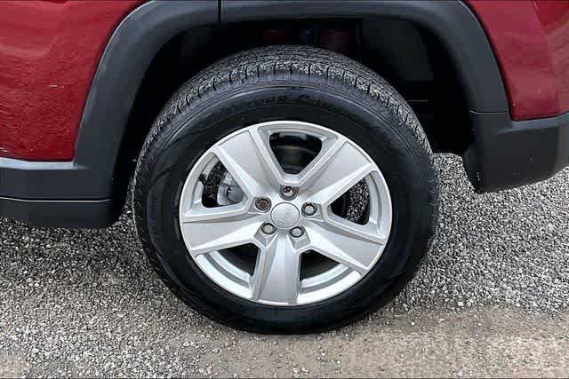 Thumbnail: 2022 Jeep Compass - 34