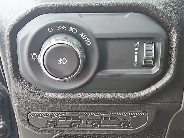 Thumbnail: 2024 Jeep Wrangler - 18