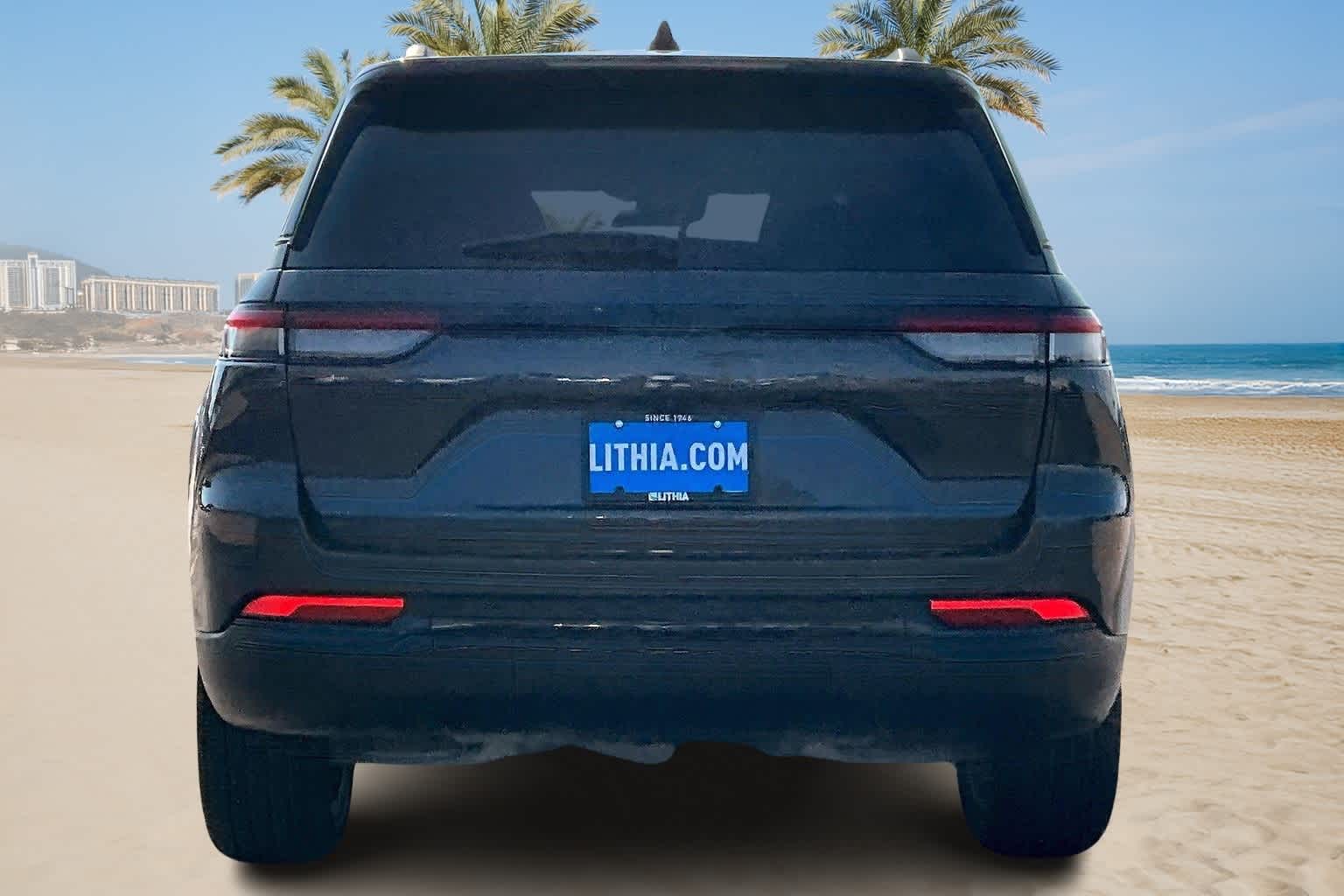 Thumbnail: 2024 Jeep Grand Cherokee - 5