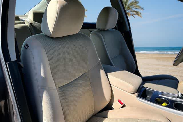 Thumbnail: 2015 Nissan Altima - 14