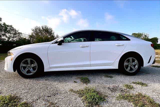 Thumbnail: 2022 Kia K5 - 3