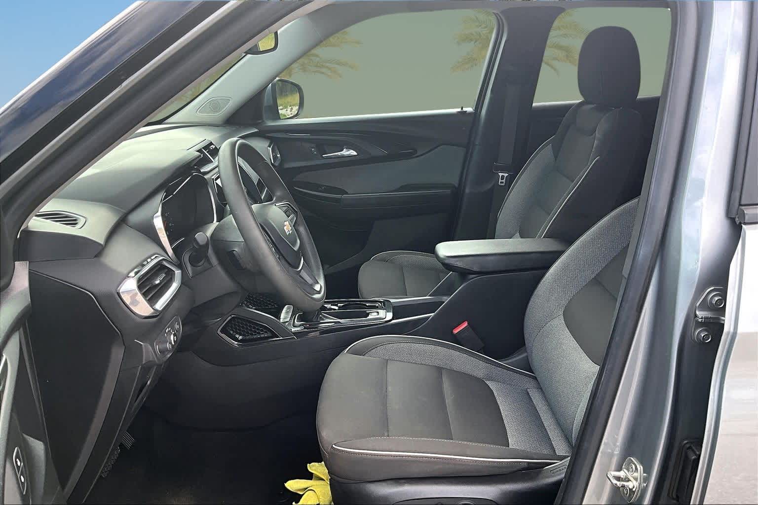 Thumbnail: 2023 Chevrolet TrailBlazer - 10