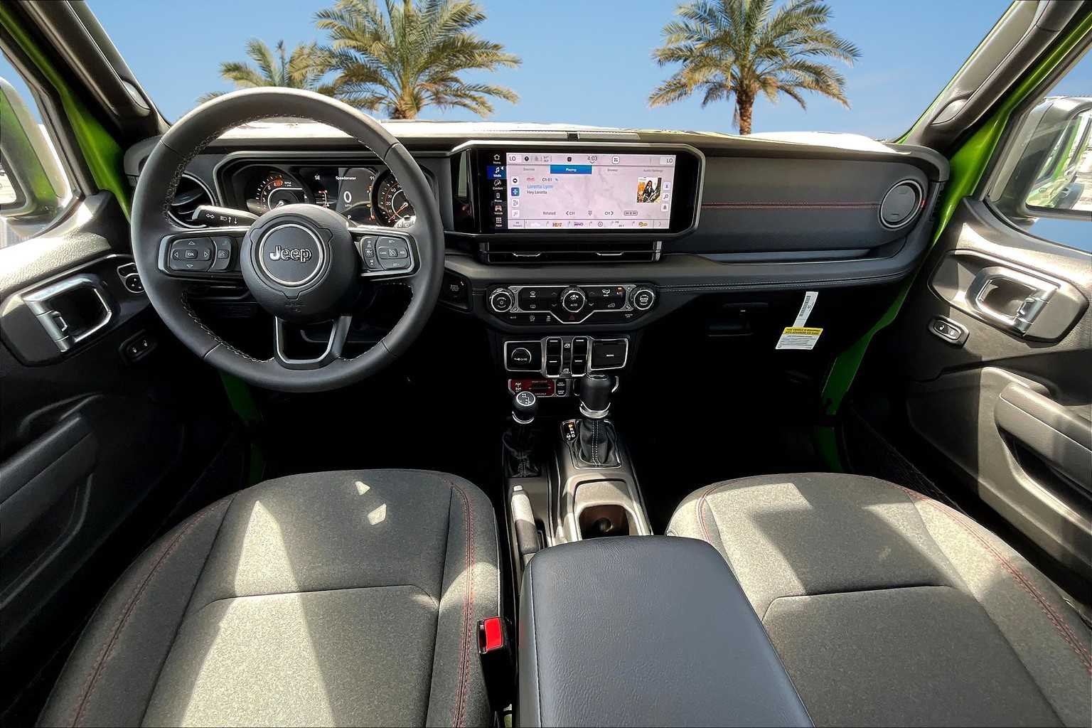 2025 Jeep Wrangler 4-Door Rubicon - Photo 10