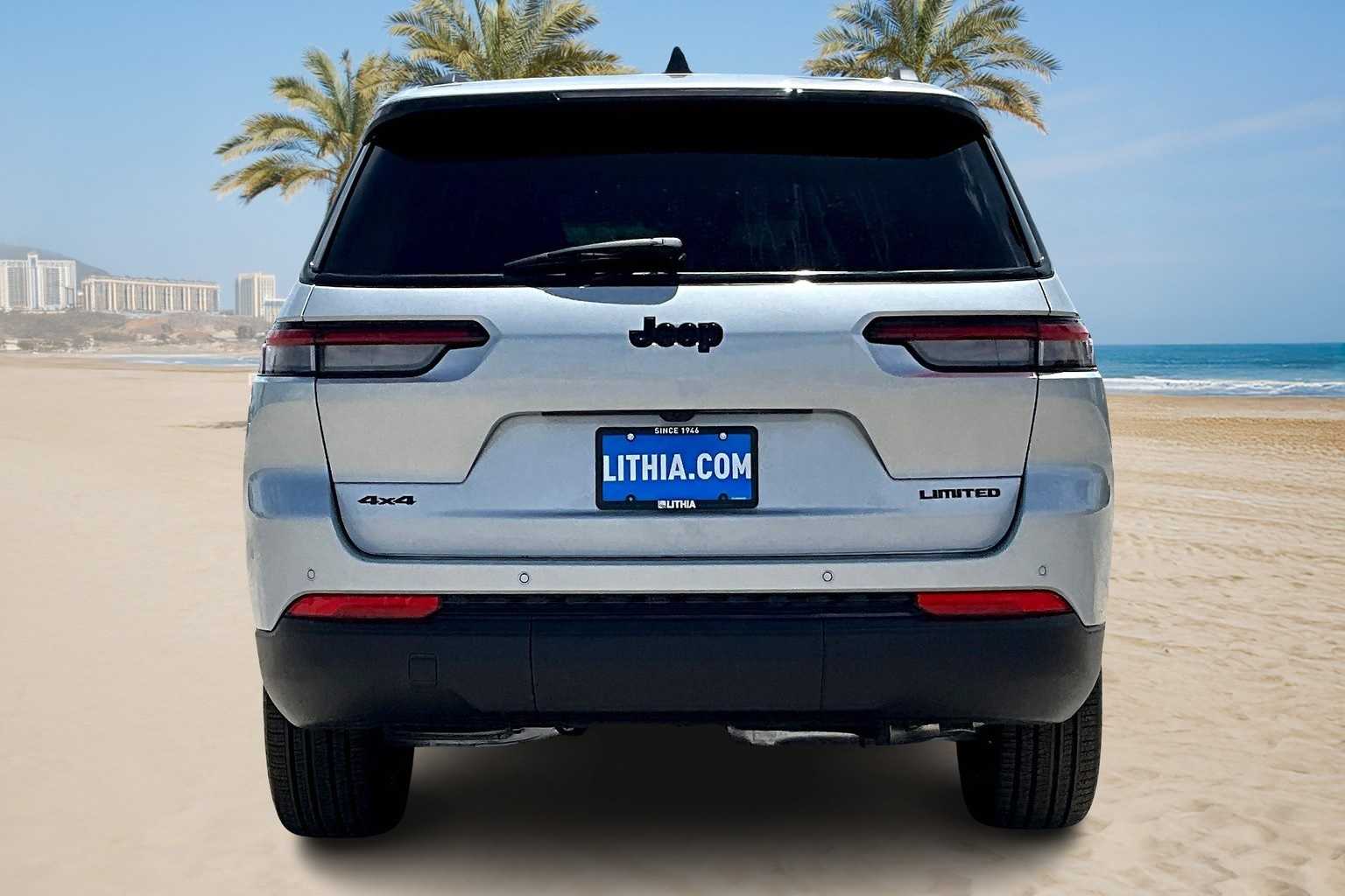 Thumbnail: 2025 Jeep Grand Cherokee - 5