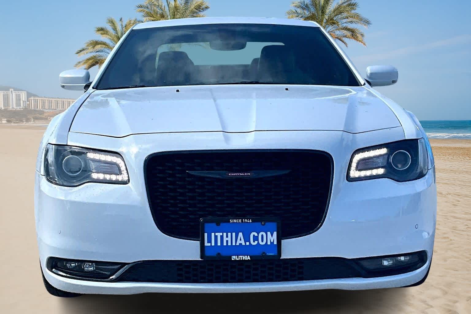 Thumbnail: 2023 Chrysler 300 - 6