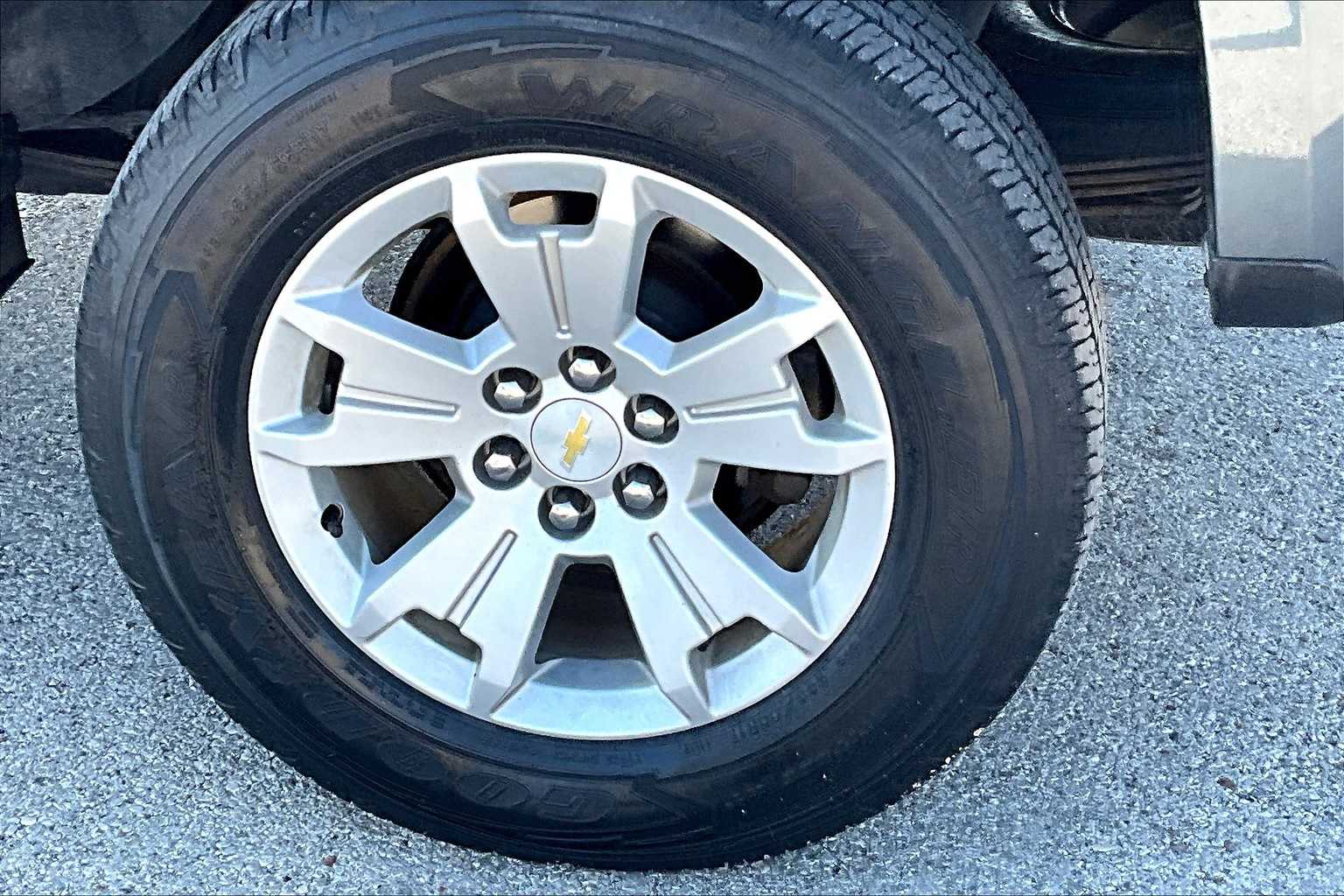 Thumbnail: 2016 Chevrolet Colorado - 30