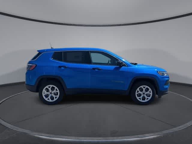 Thumbnail: 2025 Jeep Compass - 9