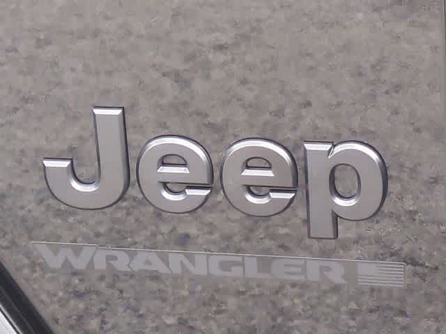 2025 Jeep Wrangler 4-Door Sahara - Photo 13