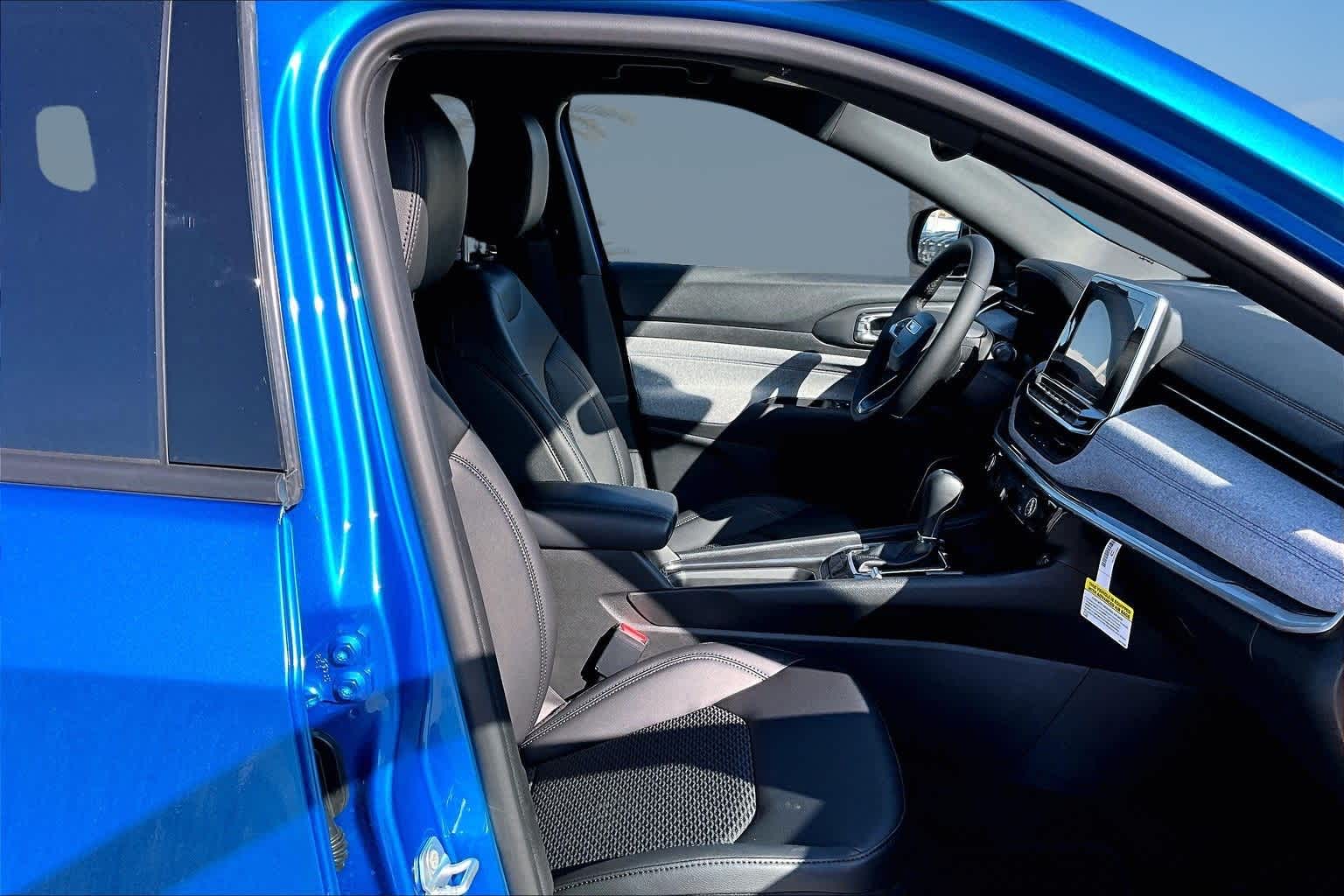 Thumbnail: 2026 Jeep Compass - 13