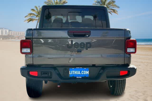 Thumbnail: 2025 Jeep Gladiator - 5