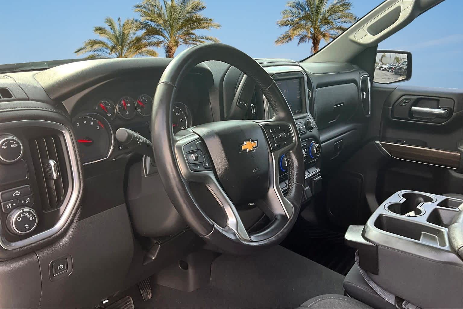 Thumbnail: 2021 Chevrolet Silverado 1500 - 2