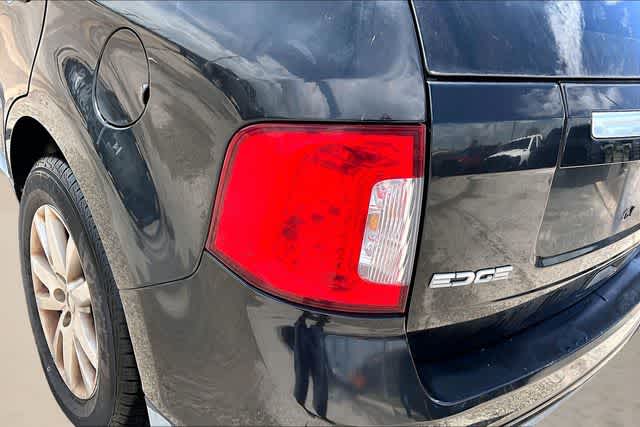 Thumbnail: 2011 Ford Edge - 12