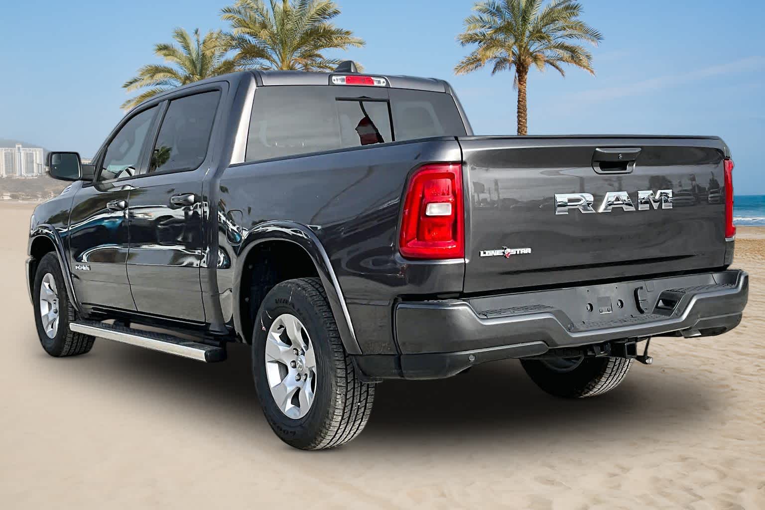 New 2025 Ram 1500 LONE STAR CREW CAB 4X2 5'7 BOX Pickup