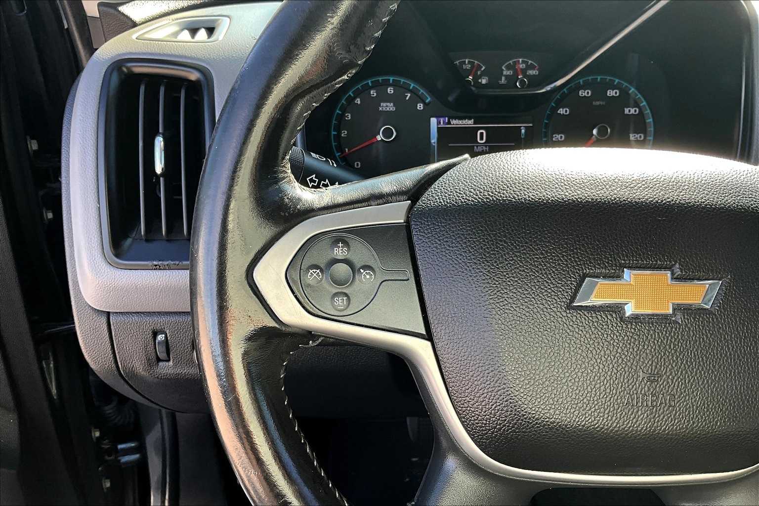 Thumbnail: 2016 Chevrolet Colorado - 23