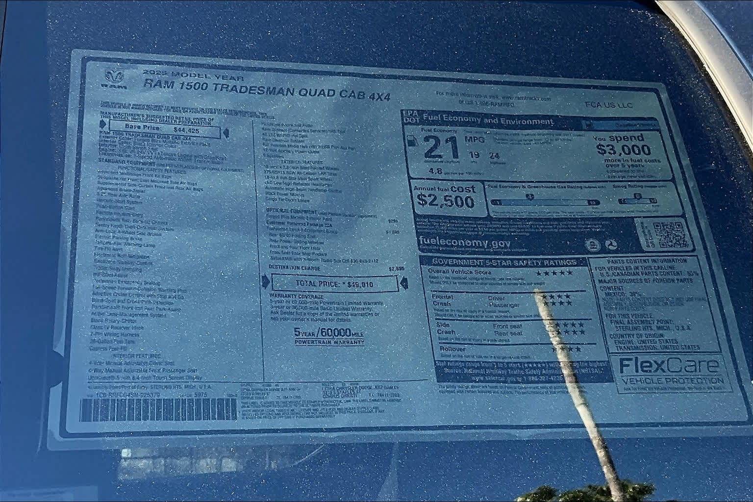 Thumbnail: 2025 RAM 1500 - 23