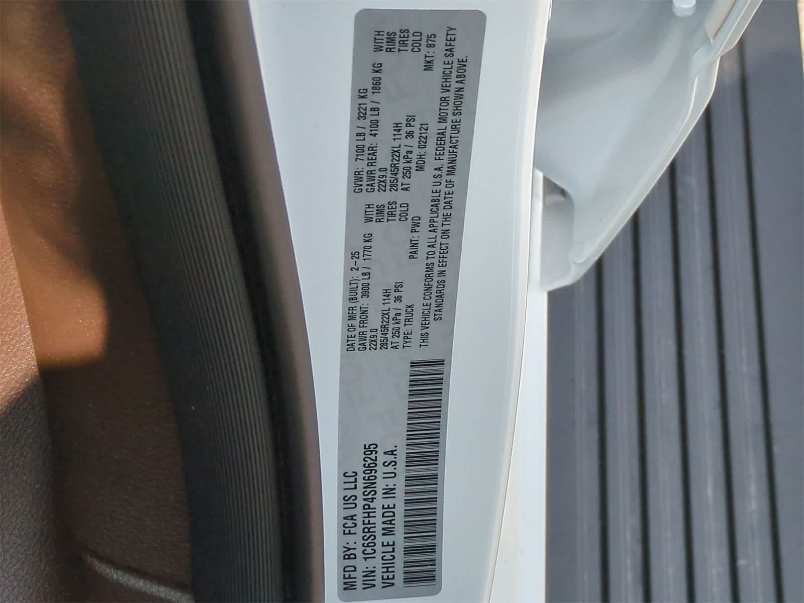 Thumbnail: 2025 RAM 1500 - 38