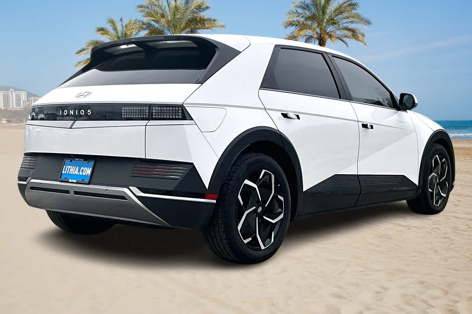 Thumbnail: 2023 Hyundai Ioniq 5 - 20