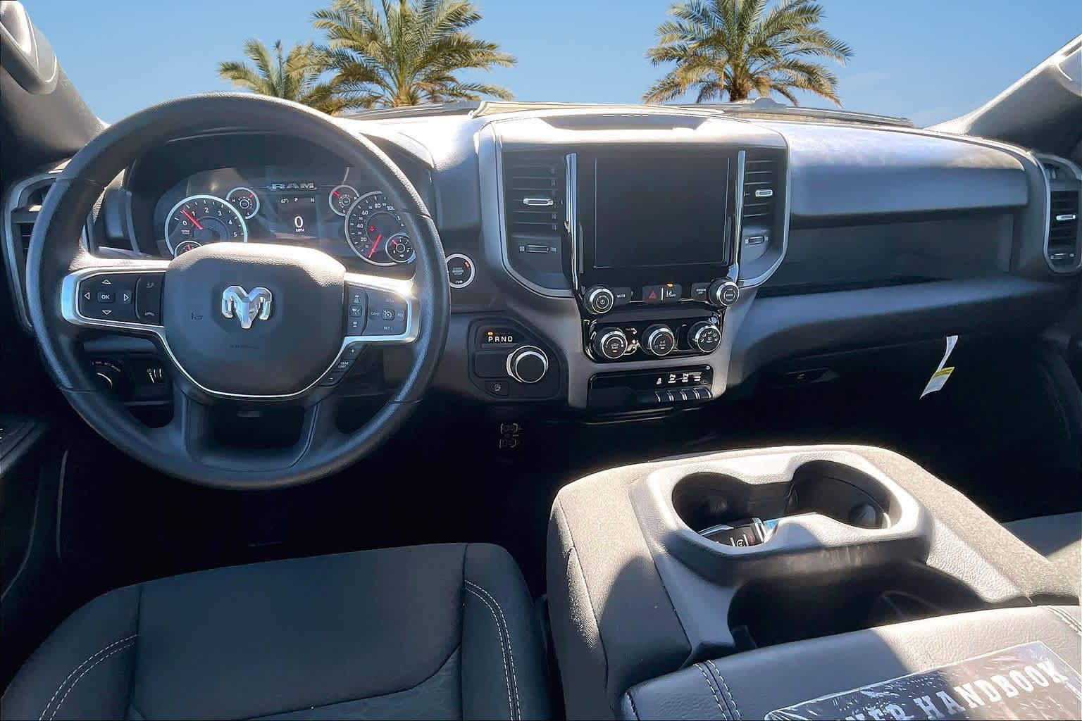 Thumbnail: 2025 RAM 1500 - 10