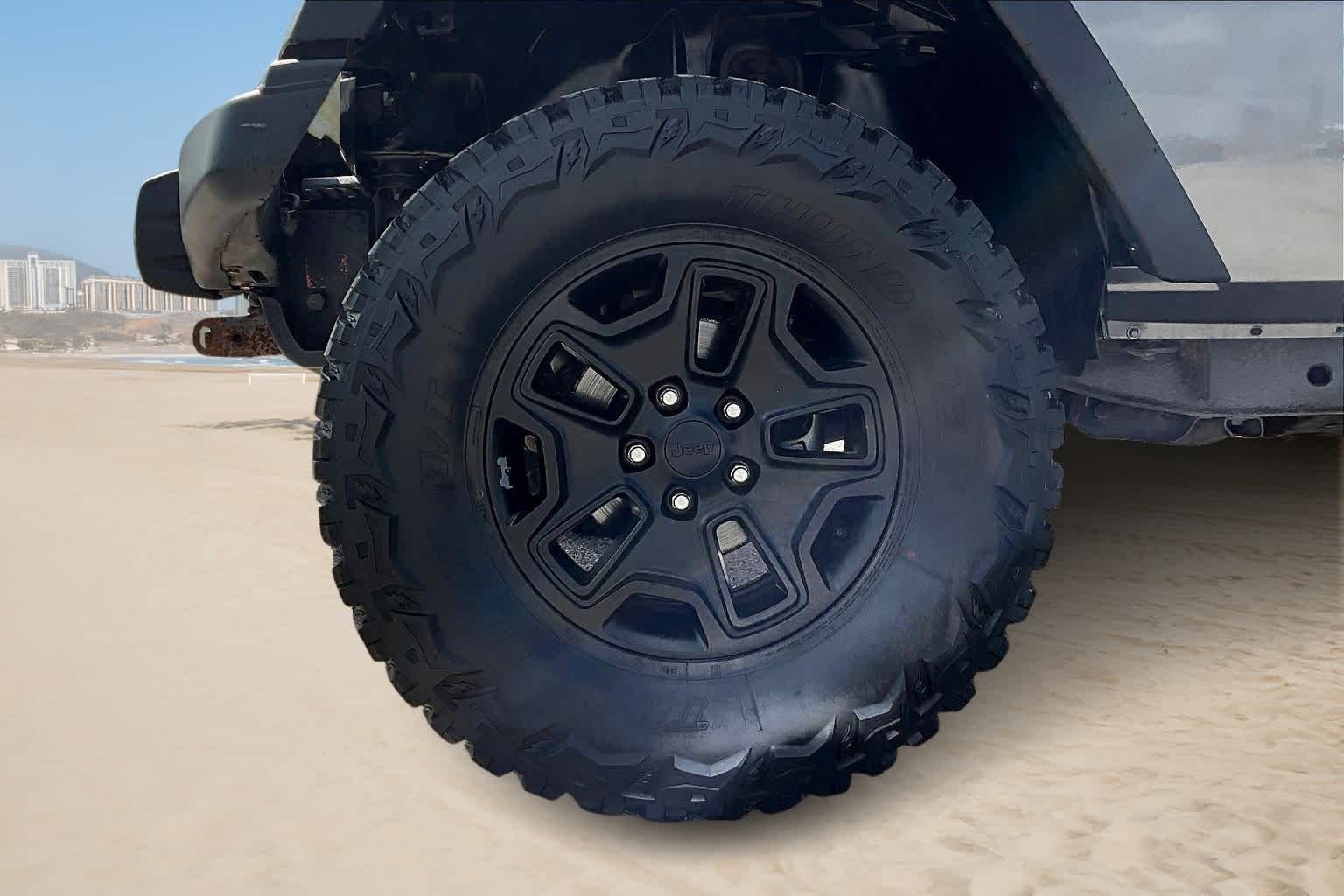 Thumbnail: 2013 Jeep Wrangler - 7