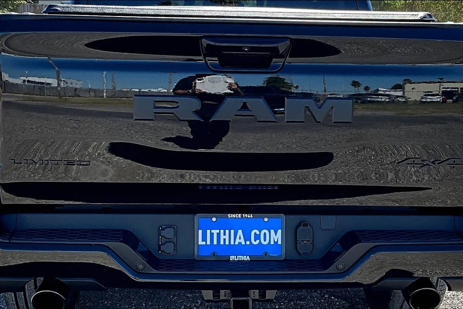 Thumbnail: 2026 RAM 1500 - 7