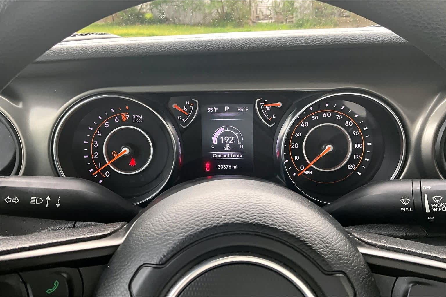 Thumbnail: 2023 Jeep Gladiator - 17