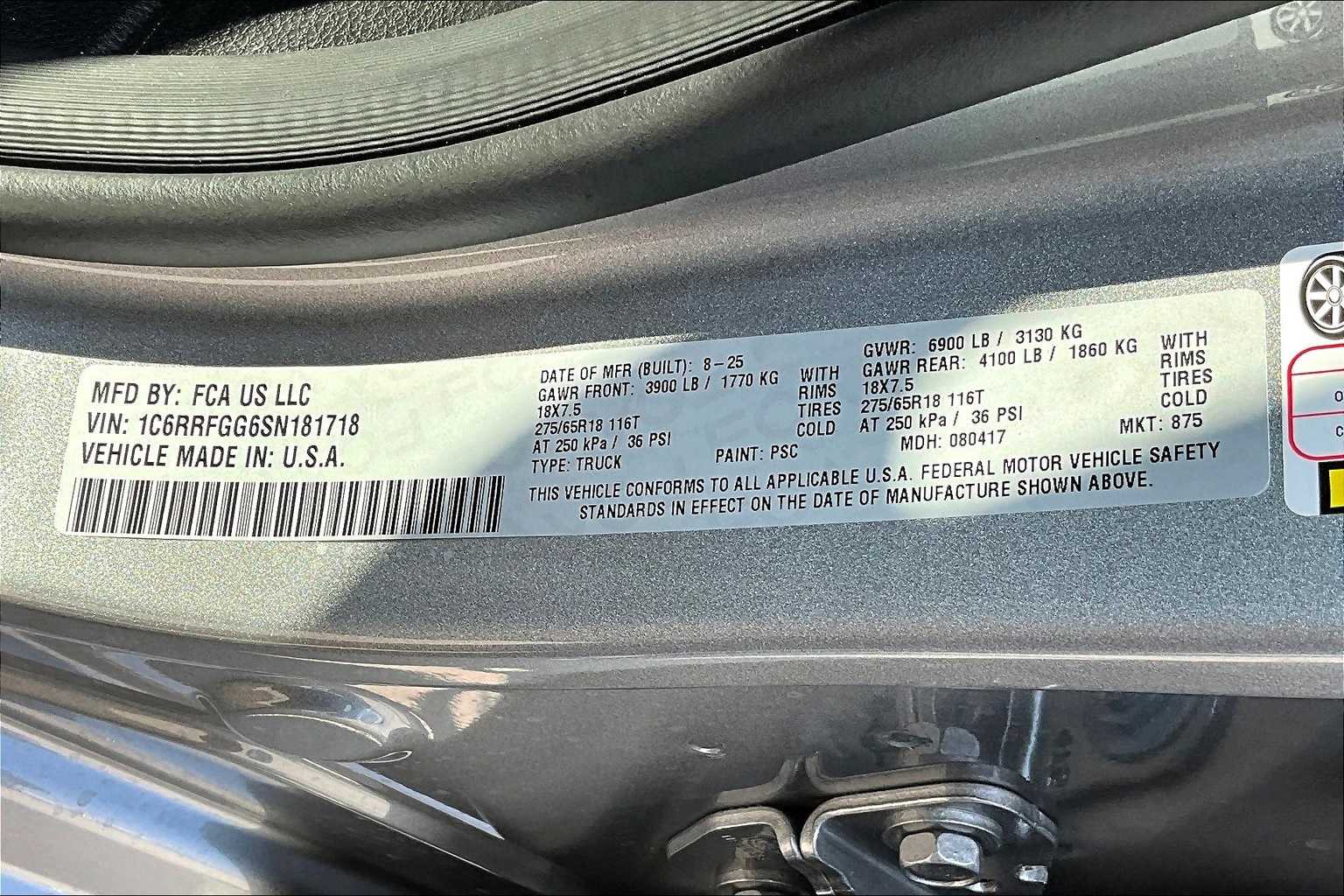 Thumbnail: 2025 RAM 1500 - 21