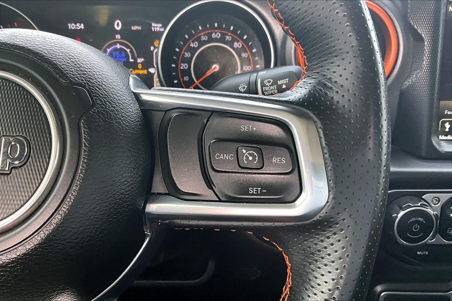 Thumbnail: 2023 Jeep Gladiator - 23