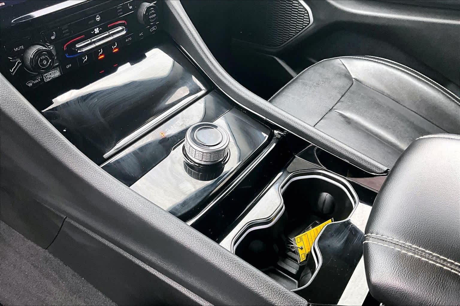 Thumbnail: 2021 Jeep Grand Cherokee L - 16