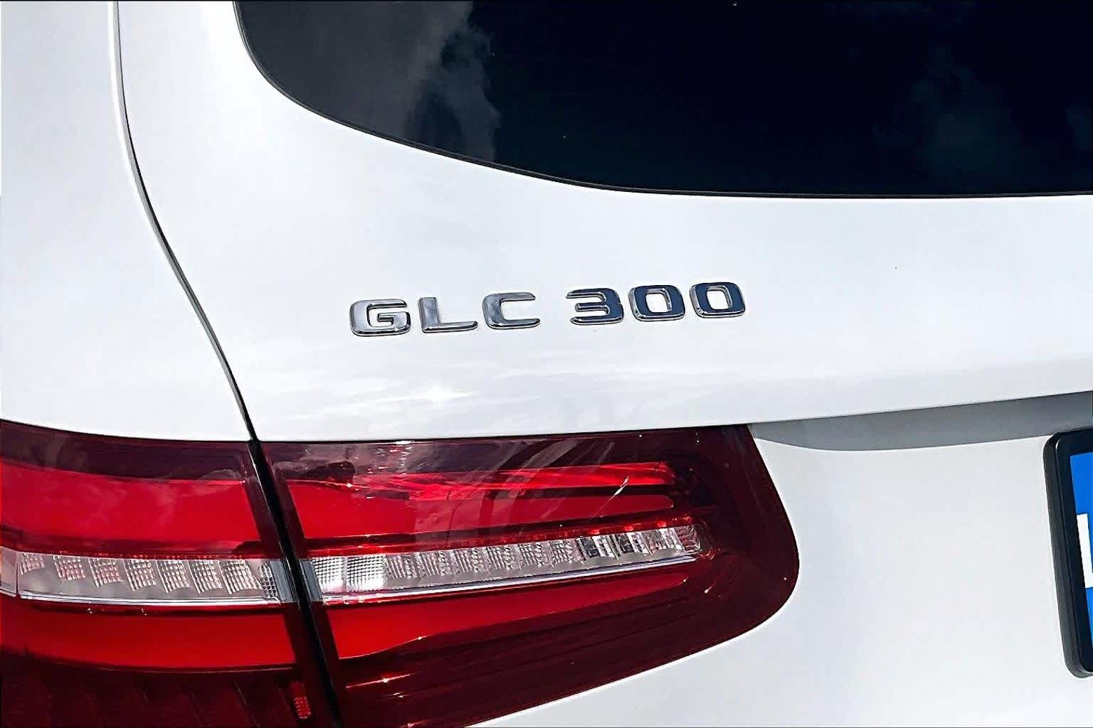 Thumbnail: 2017 Mercedes-Benz GLC - 7