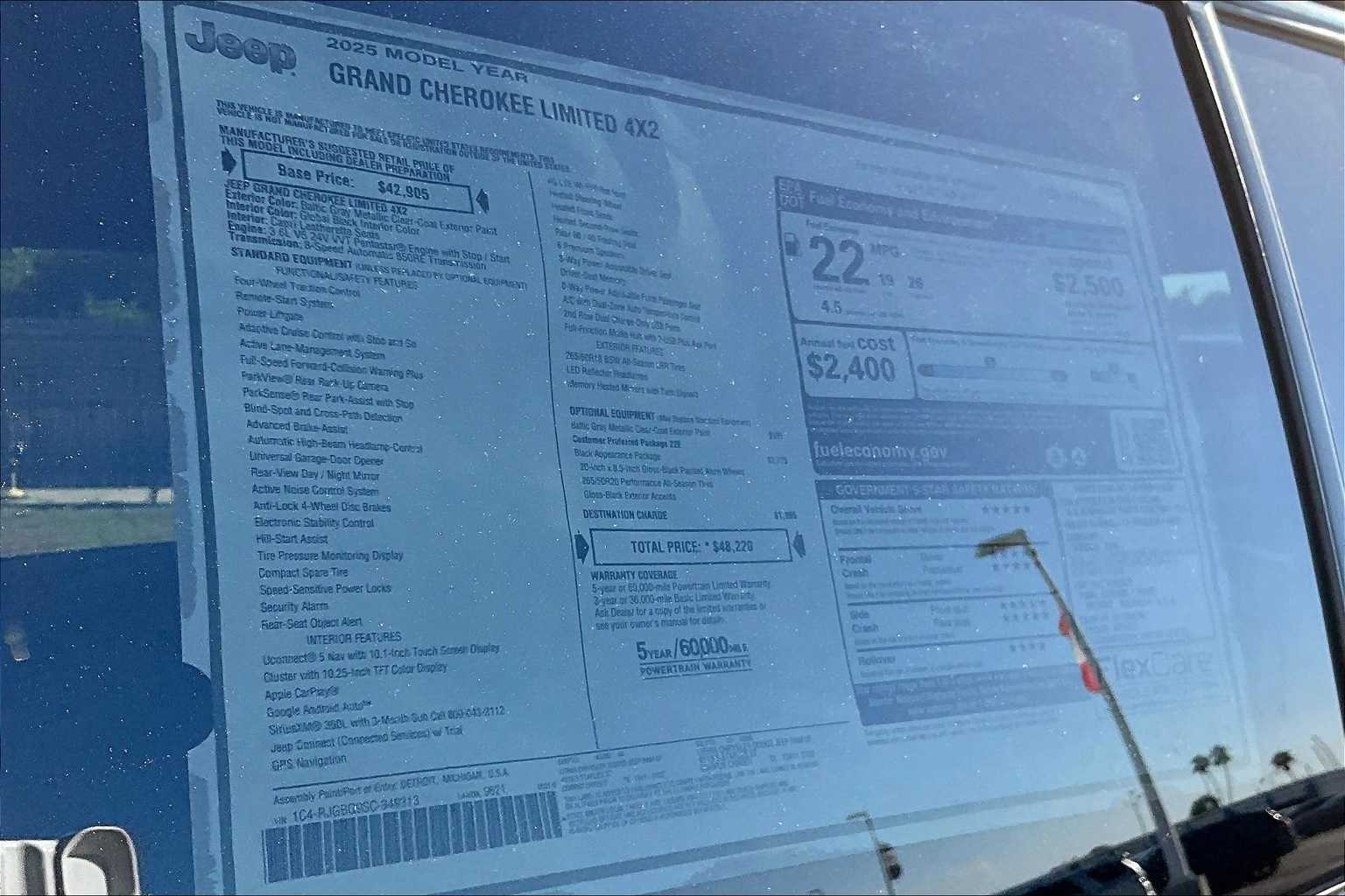 Thumbnail: 2025 Jeep Grand Cherokee - 22