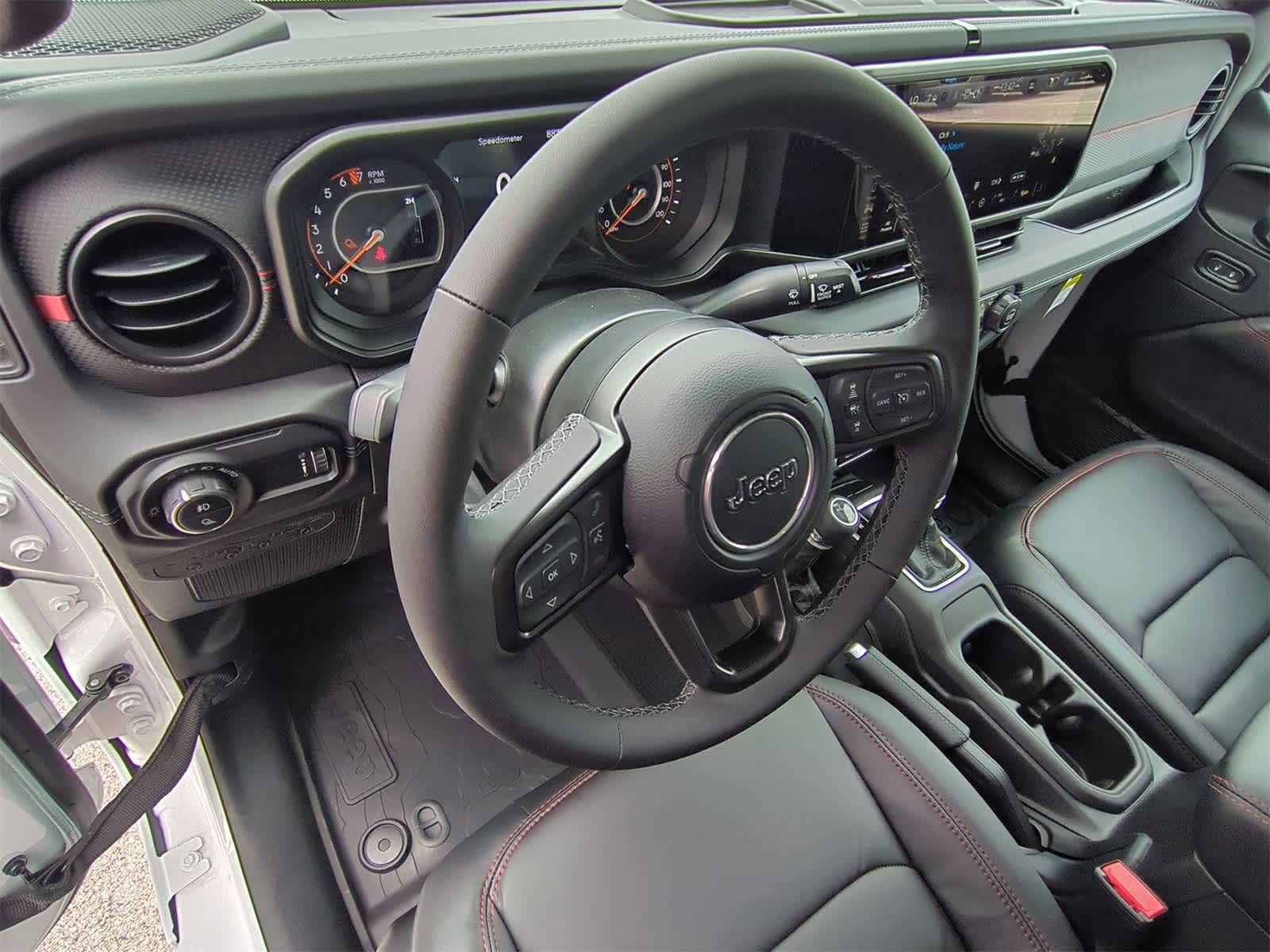 Thumbnail: 2025 Jeep Gladiator - 10