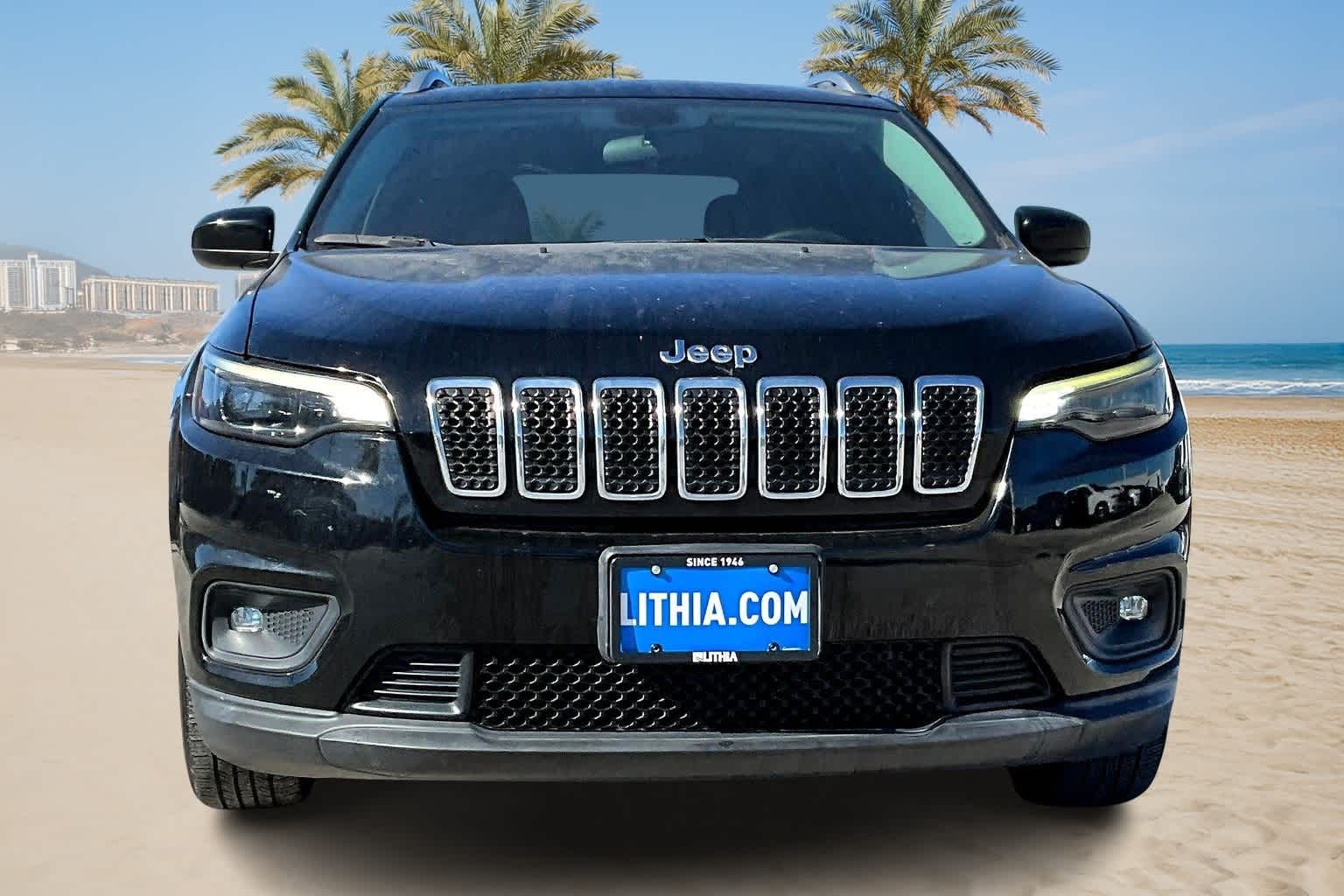 Thumbnail: 2019 Jeep Cherokee - 6
