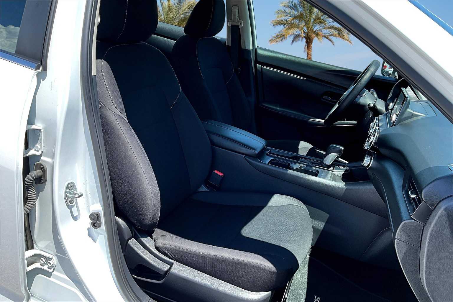 Thumbnail: 2024 Nissan Sentra - 13