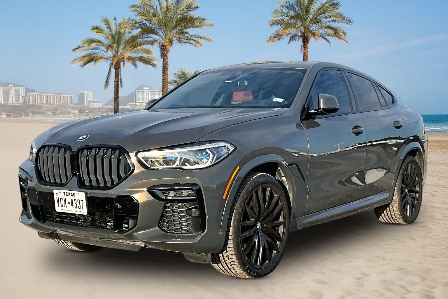 2022 BMW X6 M50i