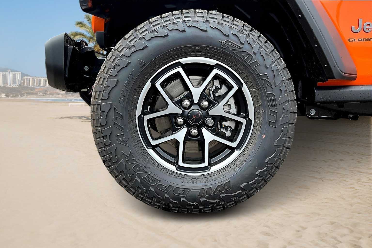 Thumbnail: 2025 Jeep Gladiator - 6