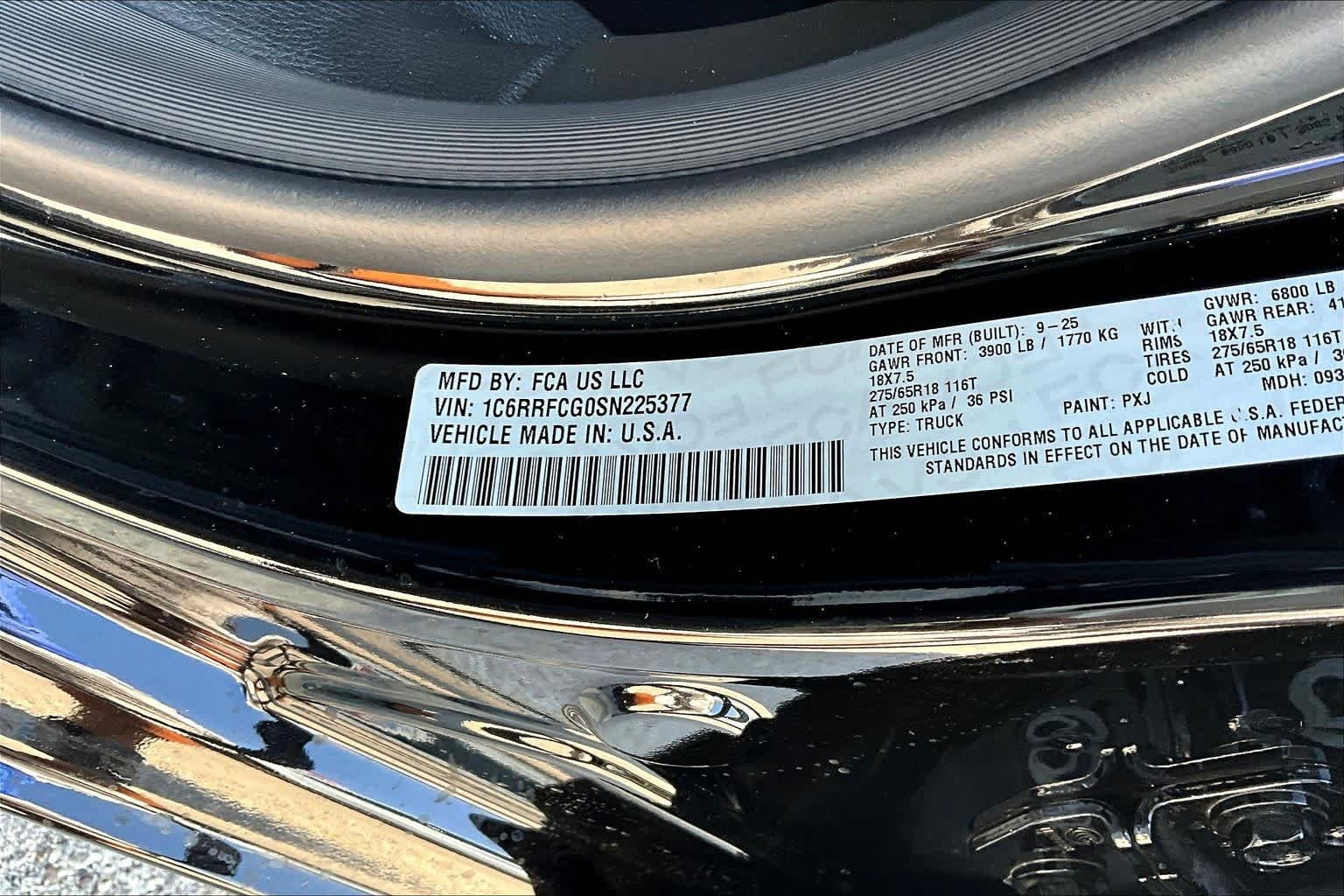 Thumbnail: 2025 RAM 1500 - 21