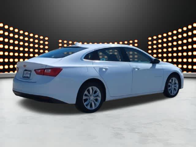 Thumbnail: 2023 Chevrolet Malibu - 8
