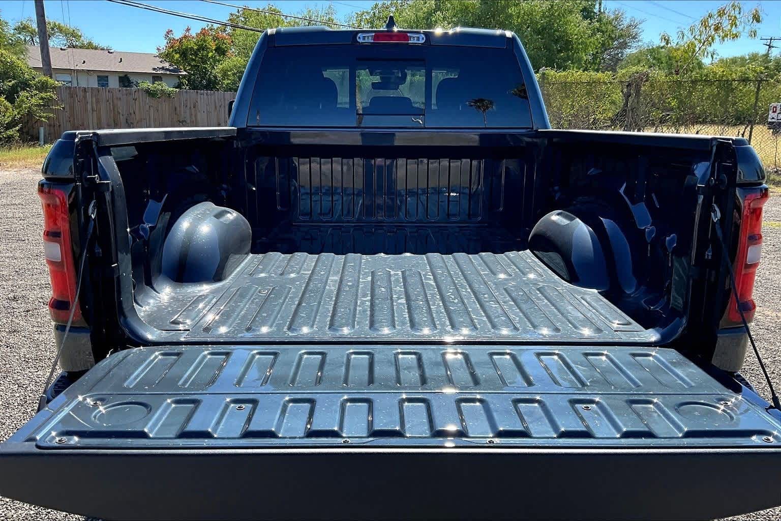 Thumbnail: 2025 RAM 1500 - 19