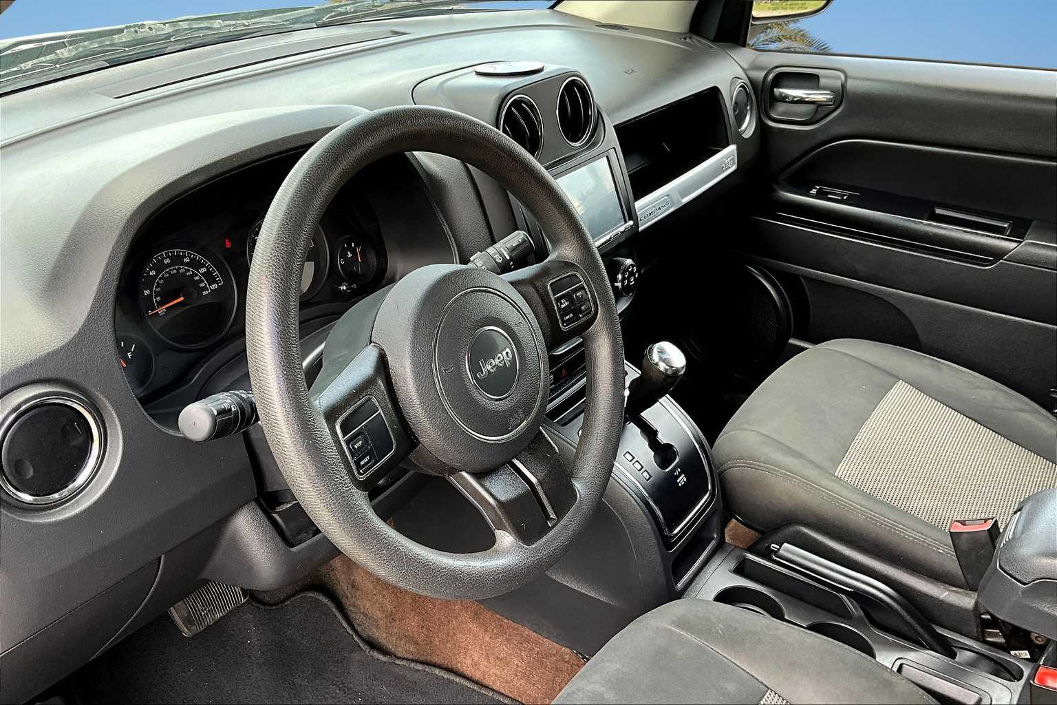 Thumbnail: 2014 Jeep Compass - 2