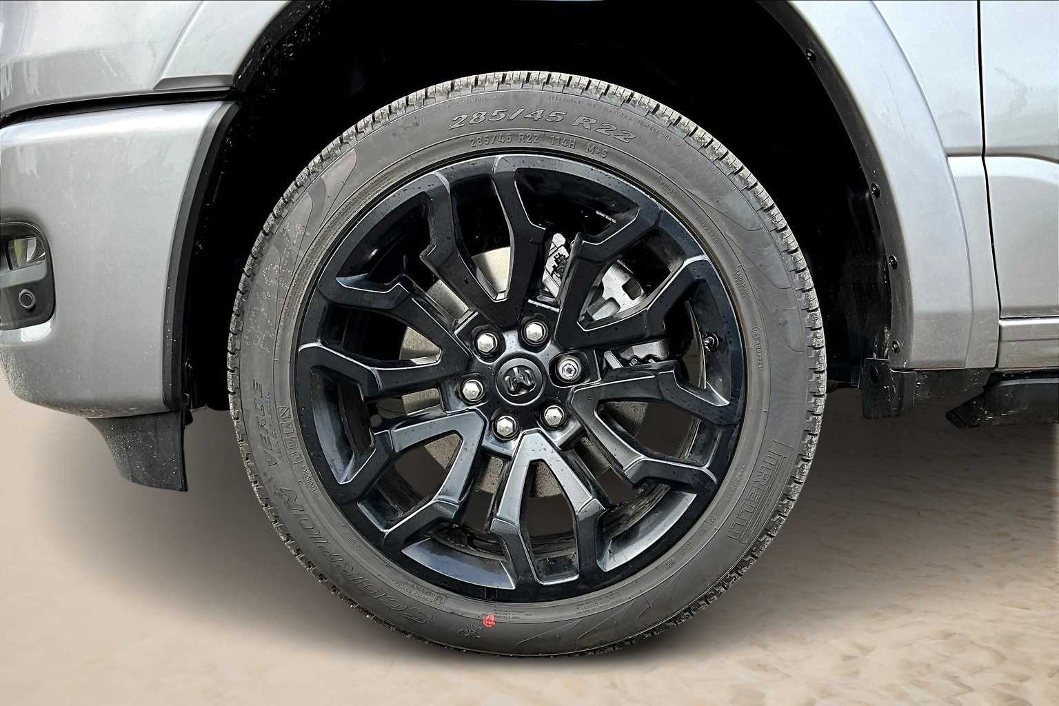 Thumbnail: 2025 RAM 1500 - 6