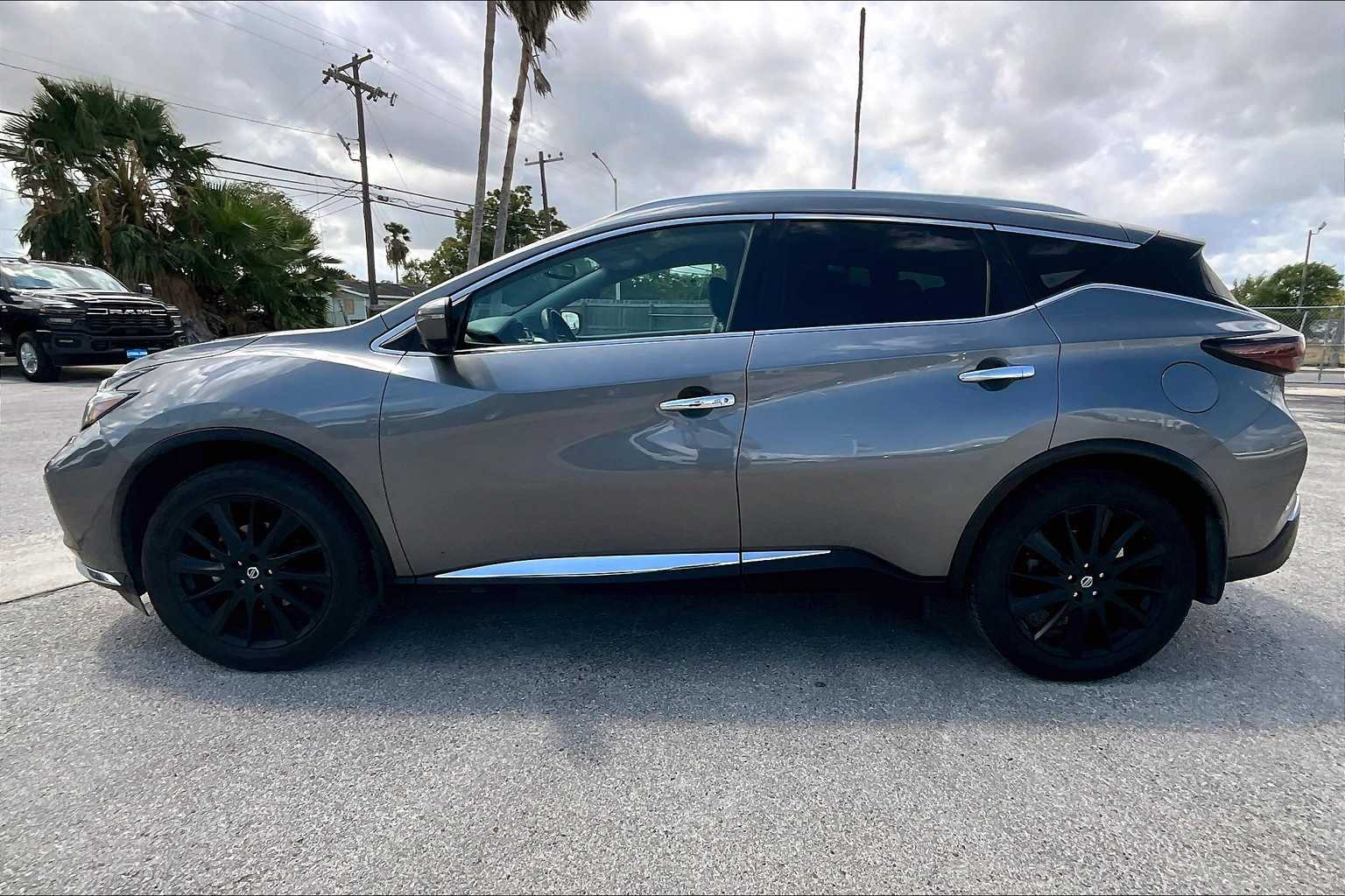 2021 Nissan Murano SL photo 3