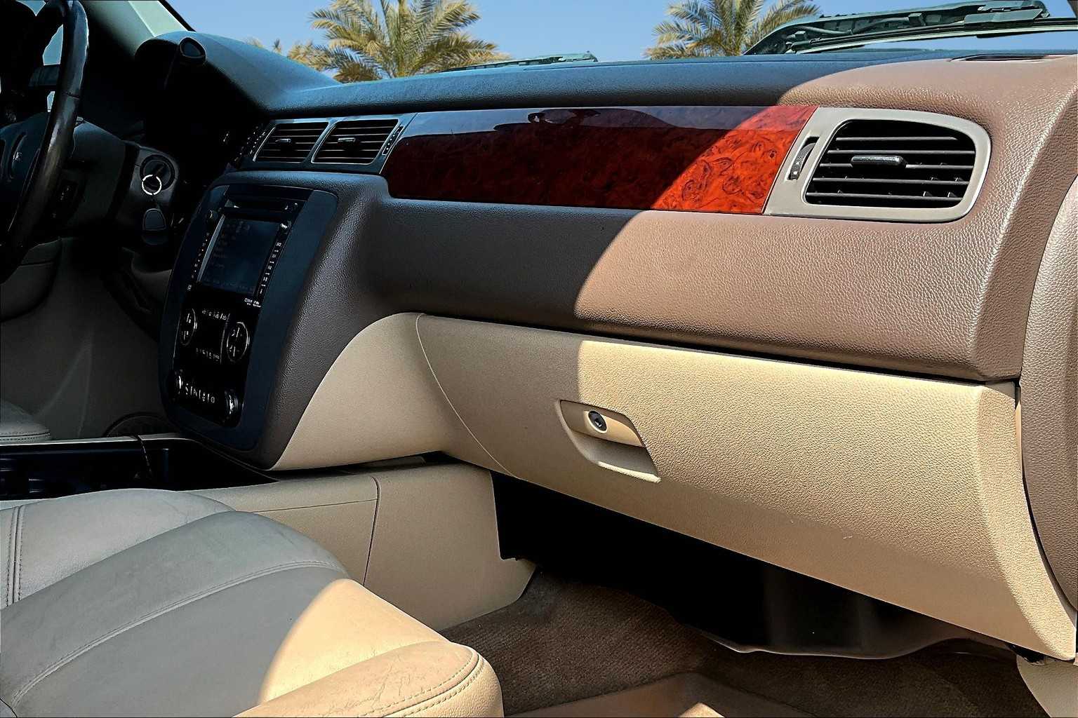 Thumbnail: 2012 GMC Sierra 2500 - 20