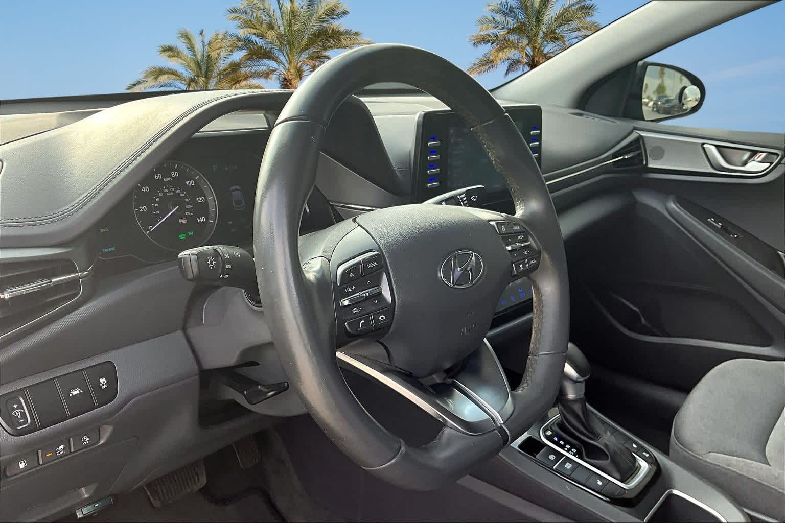 Thumbnail: 2020 Hyundai Ioniq - 2