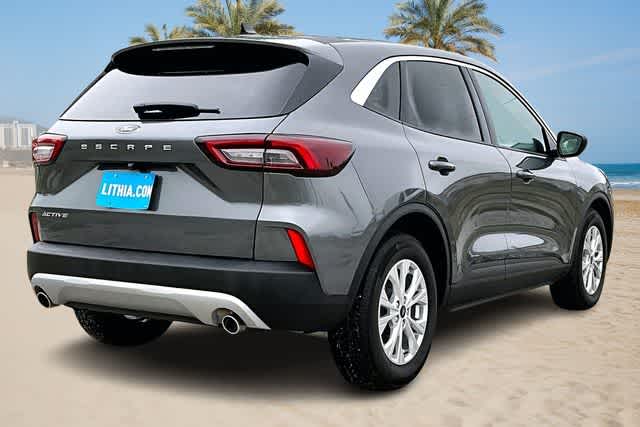 Thumbnail: 2023 Ford Escape - 20