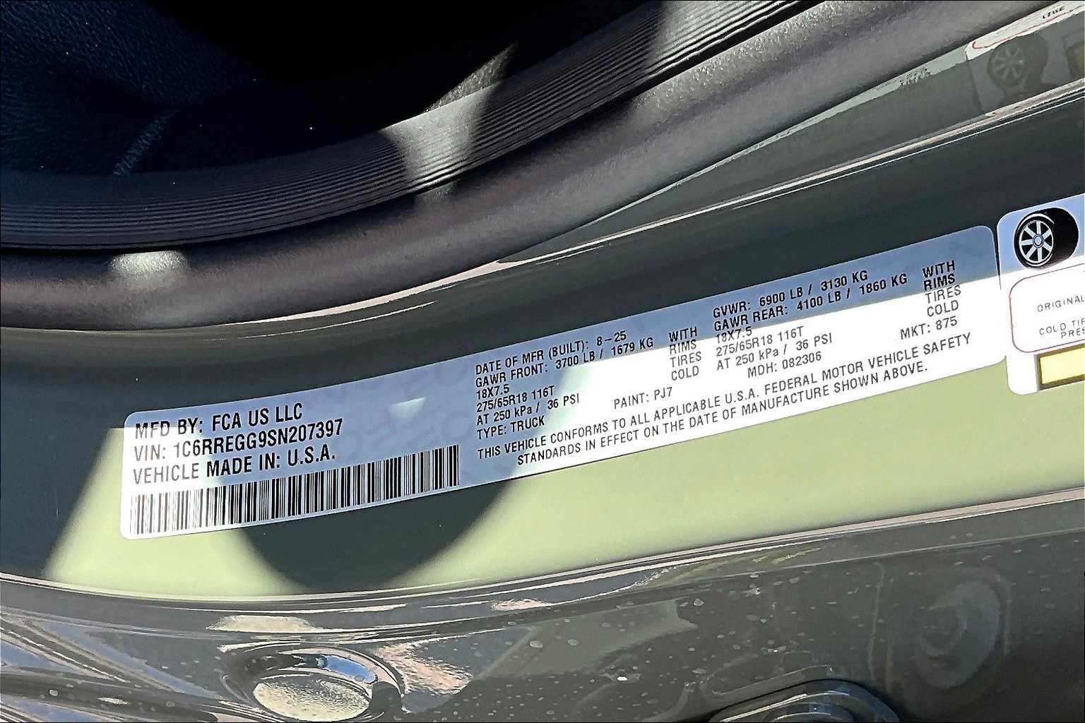 Thumbnail: 2025 RAM 1500 - 20