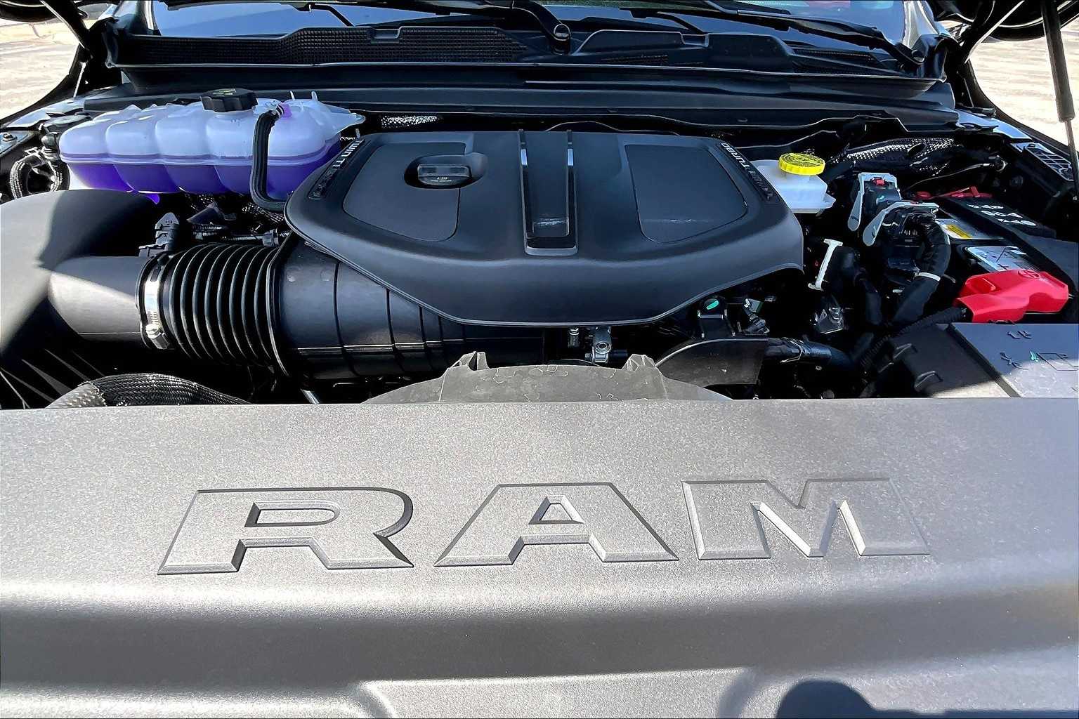 Thumbnail: 2026 RAM 1500 - 9