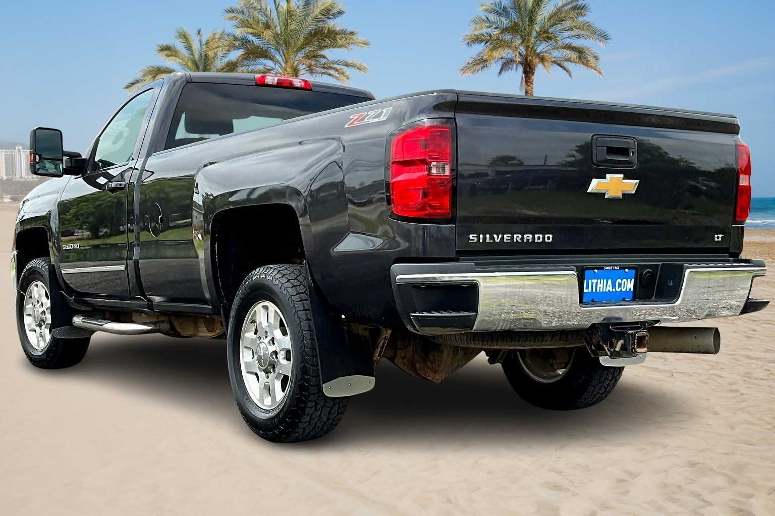 Thumbnail: 2015 Chevrolet Silverado 3500 - 13