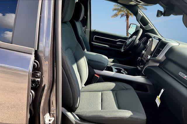 Thumbnail: 2026 RAM 1500 - 14