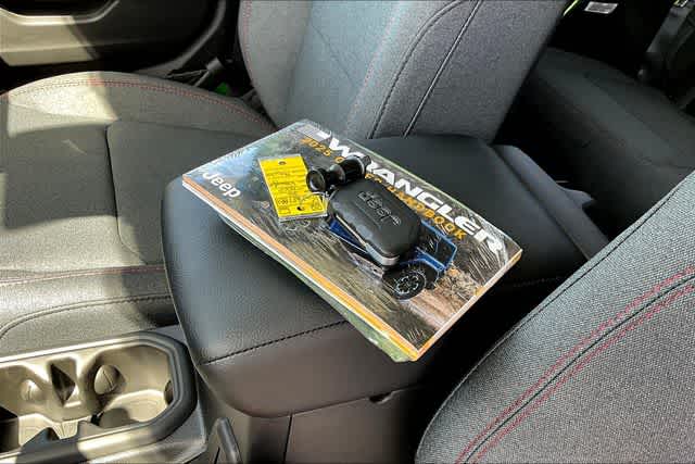 Thumbnail: 2025 Jeep Wrangler - 20