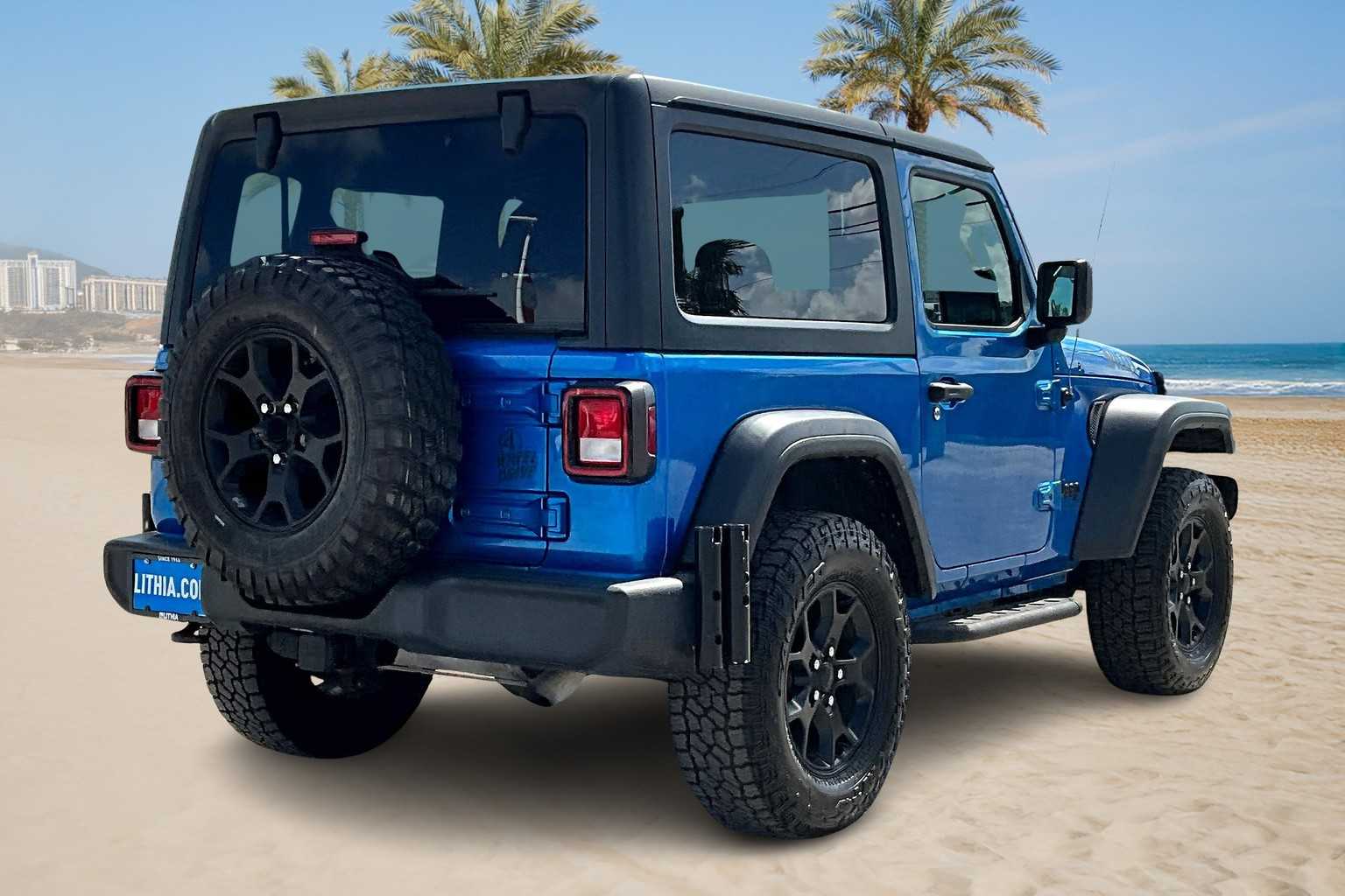 Thumbnail: 2021 Jeep Wrangler - 21